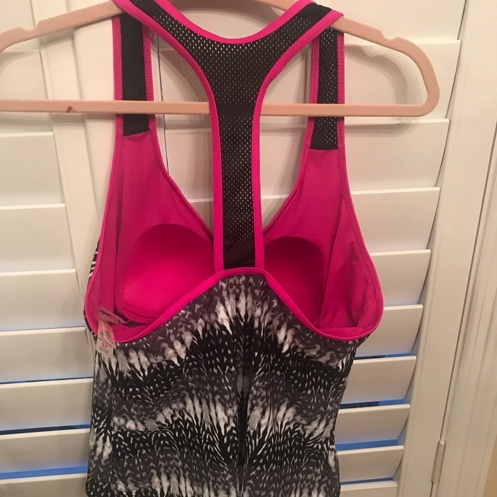 New, no tags swimwear top with built in bra